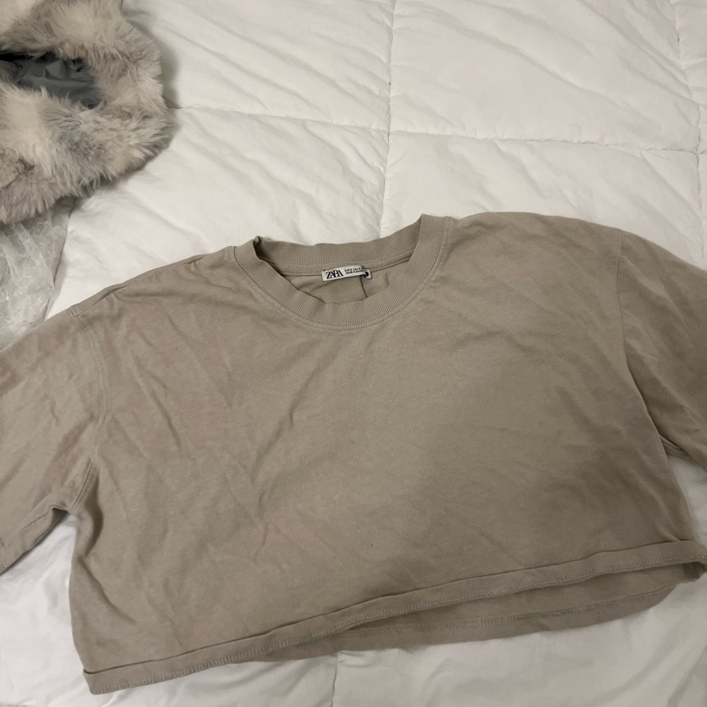 Beige Cropped Top - Picture 4 of 5